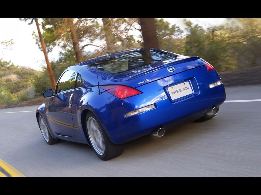  Nissan 350Z 2003 года  (фото 35 из 103)